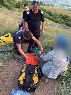 Misiune de căutare și salvare a unei turiste din București, în Munții Măcinului