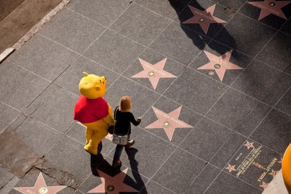 Actorii de la Hollywood plănuiesc o grevă care va bloca tot, de frica inteligenței artificiale