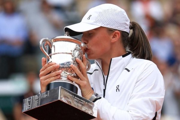 Tenis: Iga Swiatek a câştigat turneul de la Roland Garros pentru a treia oară
