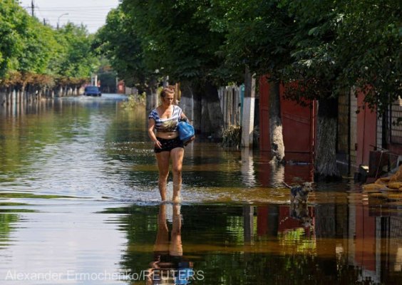 Inundaţii în Ucraina: Bilanţul morţilor se înrăutăţeşte