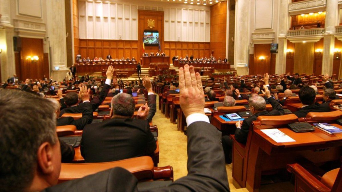 Legea fugarilor a trecut de Camera Deputatilor si urmeaza sa fie promulgata