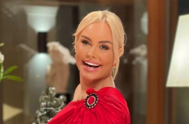 Vica Blochina, propunere neașteptată de la un bărbat, pe Instagram: „Îți dau 20.000 de euro, dar rămâne între noi”