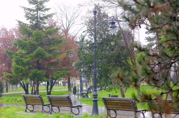 Constanța se află sub avertizare de cod galben de instabilitate atmosferică accentuată!