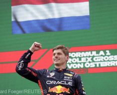 Max Verstappen spune că îşi analizează viitorul în Formula 1