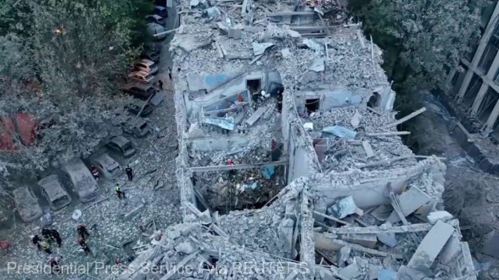 Human Rights Watch: Ucraina şi Rusia trebuie să înceteze să utilizeze bombe cu fragmentaţie