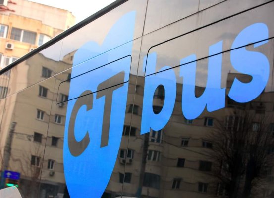 Atenţie! Autobuzele CT BUS circulă cu dificultate pe strada Mihai Viteazu