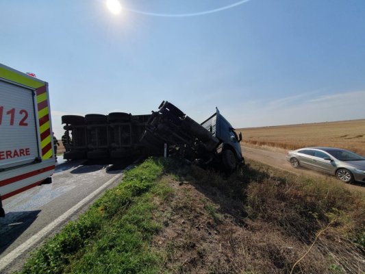 Circulația pe DN38, între Movilița și Techirgiol, a fost blocată, în urma unui accident rutier
