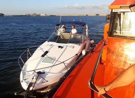 Intervenție a ARSVOM pentru a salva 6 persoane aflate la bordul unui velier. Video