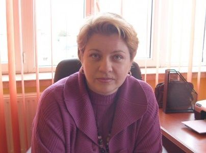Patronul azilelor de la Eforie, care functionau ilegal, zice ca fosta sefa de la AJPIS e „o femeie fara creier“ Patronul azilelor de la Eforie, care functionau ilegal, zice ca fosta sefa de la AJPIS e „o femeie fara creier“