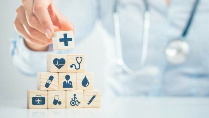 Aproape 700.000 de români au folosit anul trecut o asigurare voluntară de sănătate