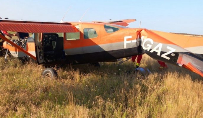 Aterizare forțată pe Aeroportul Tuzla; membrii echipajului sunt răniți