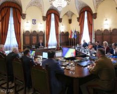 Raport CSAT: România, vizată de mai mulți spioni ruşi, infiltraţi printre refugiații ucraineni