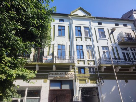 Tragedie în buricul Constanței: o turistă a fost găsită spânzurată într-un imobil