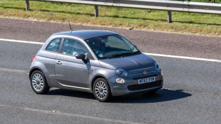 FIAT încetează să mai vândă mașini în culoarea gri