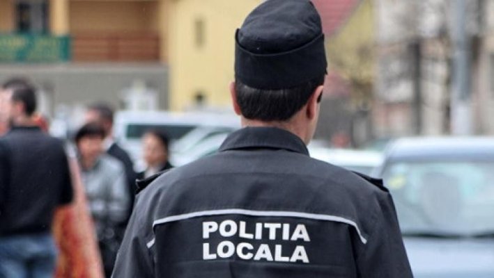 Substanțe interzise, țigări de contrabandă și mărfuri contrafăcute depistate de politiștii locali constănțeni