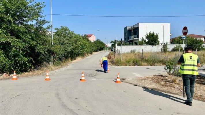 Atenție, șoferi! Se reabilitează carosabilul pe strada Corneliu Baba din cartierul Palazu Mare