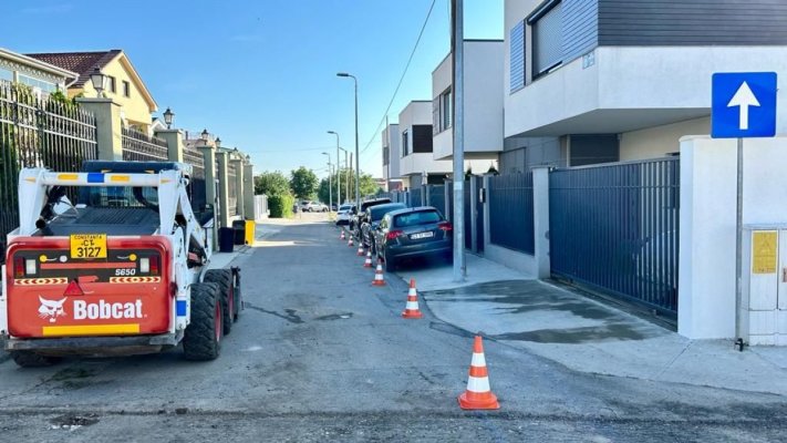 Continuă lucrările de reabilitare a carosabilului în cartierul Palazu Mare
