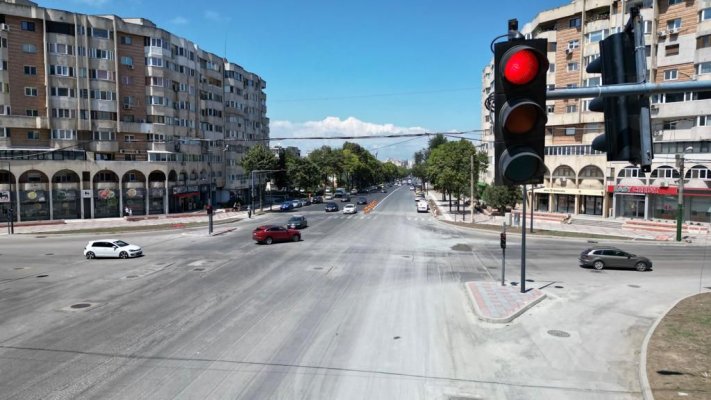 Lucrările la sistemul de semaforizare din intersecția bdlui. Al. Lăpușneanu cu strada Portiței, finalizate