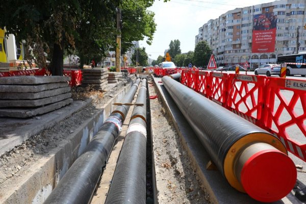 Continuă lucrările de reabilitare și modernizare a rețelei de transport și distribuție a agentului termic