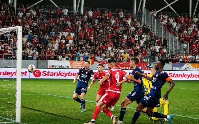 Fotbal: Dinamo, la prima victorie după revenirea în Superligă, 1-0 cu FC Botoşani