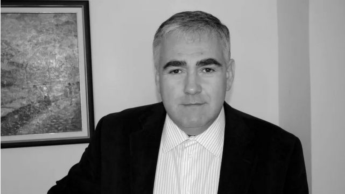 Vlad Marcoci, un fost deputat si prefect al PSD, a murit in timp ce taia lemne Vlad Marcoci, un fost deputat si prefect al PSD, a murit in timp ce taia lemne