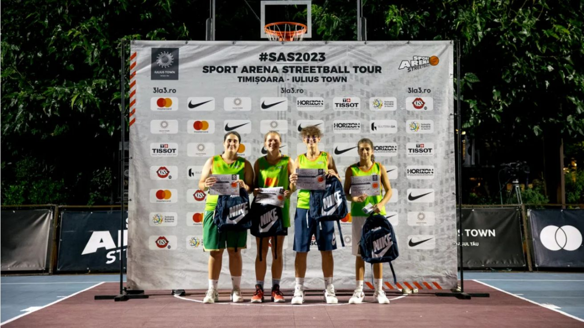 Fetele din Constanta campioane la Sport Arena Streetball Timisoara dupa 13 ore in tren Fetele din Constanta campioane la Sport Arena Streetball Timisoara dupa 13 ore in tren