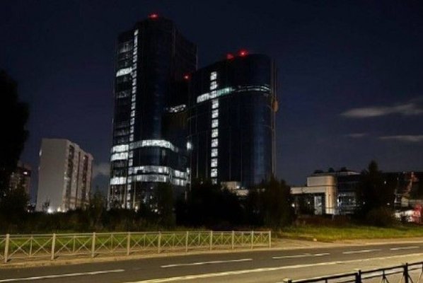 La sediul Wagner din Sankt Petersburg s-au aprins luminile în formă de cruce