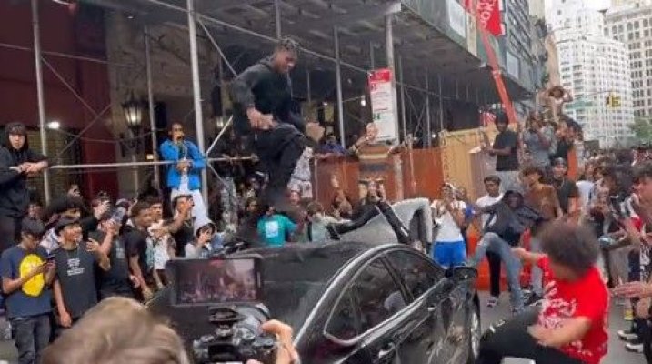 Violențe în stradă la New York, după ce un influencer a promis cadouri urmăritorilor online