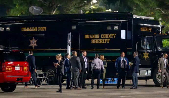  SUA: Cel puţin patru morţi într-un atac armat la un bar din California