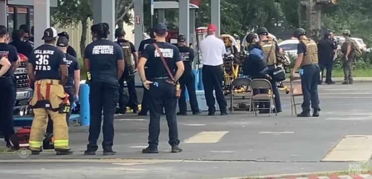 Un tânăr de 20 de ani a făcut prăpăd într-un magazin din Jacksonville! Video