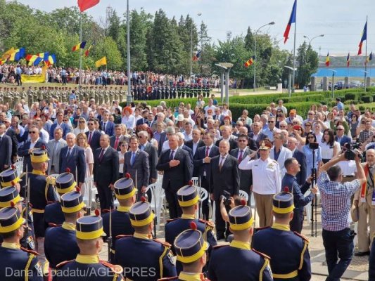 Ciucă, la Mausoleul de la Mărăşeşti: România modernă nu poate exista în afara civilizaţiei occidentale