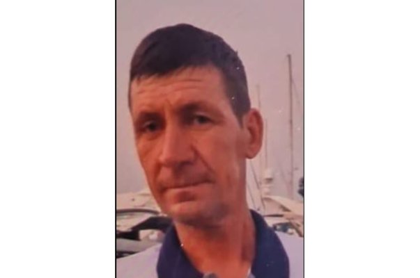 Bărbat de 51 de ani, dat dispărut. Dacă îl vedeți, sunați la 112