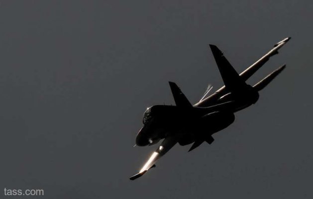 Rusia a trimis un avion de luptă pentru a intercepta o dronă de recunoaştere americană deasupra Mării Negre