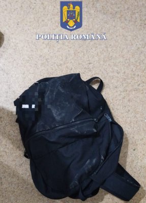 Doi hoți de telefoane din Vama Veche, reținuți de polițiști