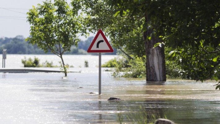 Pericol de inundații! Cod galben de viituri, joi și vineri, în Constanța și Tulcea
