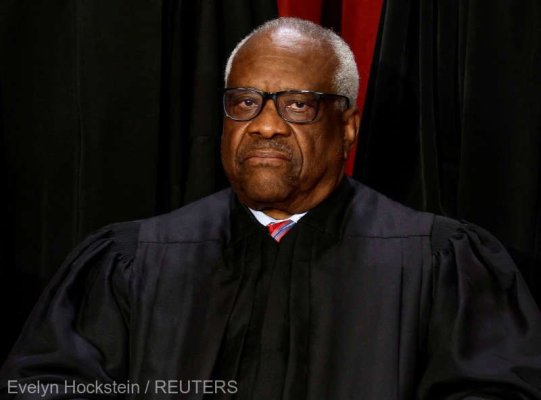 Noi dezvăluiri despre cadourile primite de judecătorul Clarence Thomas de la Curtea Supremă a SUA