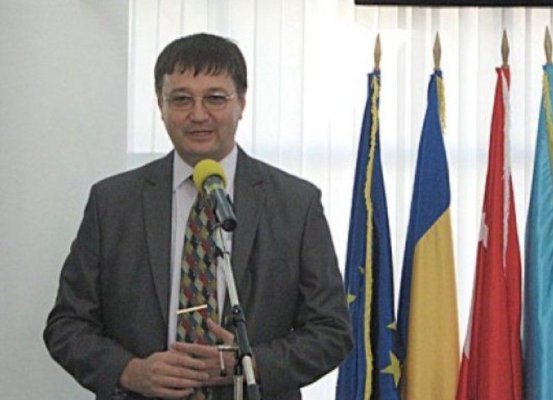 Cum a ajuns profesorul Mamut, de la Universitatea Ovidius, într-o afacere de un miliard de euro