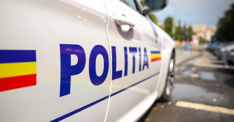 O adolescentă din Hunedoara, arsă pe frunte cu o țigară de o altă fată