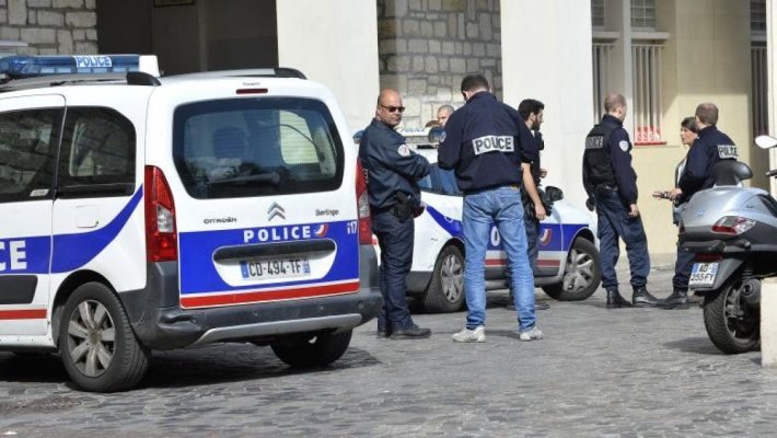Poliţia franceză a descoperit o femeie de origine germană care susţine că e sechestrată din 2011