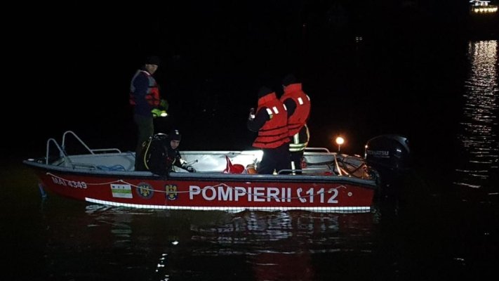 Bărbat în pericol de înec, în dreptul clubului nautic din Costinești