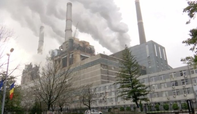 Energia electrică provenită din combustibili fosili a scăzut în prima jumătate a anului