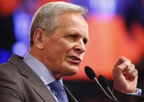 Stolojan: Ciolacu şi Ciucă, în turul doi la prezidenţiale pentru că au în spate forţe politice puternice