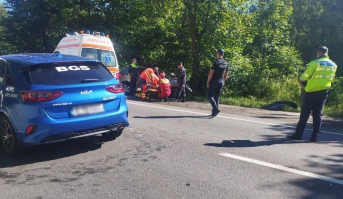 Trafic oprit complet pe DN1 în Bușteni, după un accident grav în care un bărbat a murit