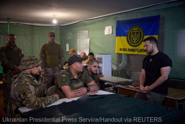 Zelenski a vizitat în regiunea Zaporojie unităţi implicate în contraofensivă