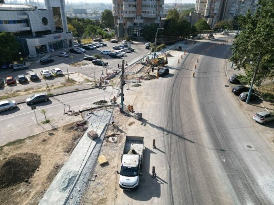 Continuă lucrările de reabilitare de pe Lăpușneanu și 1 Decembrie