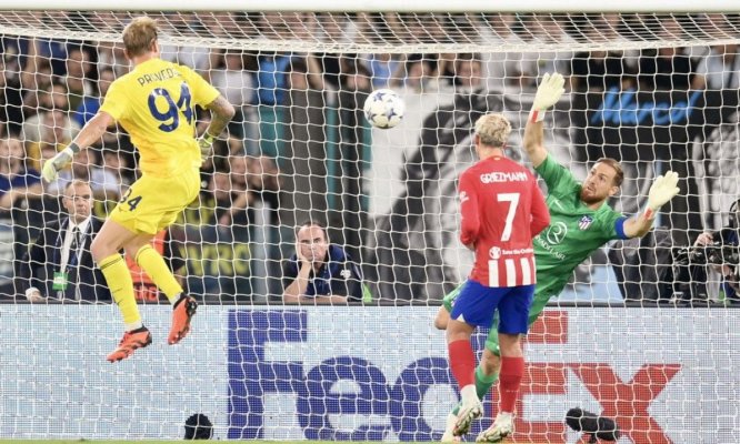 Eroul surprinzător al serii de Champions League - Portarul a egalat la ultima fază 