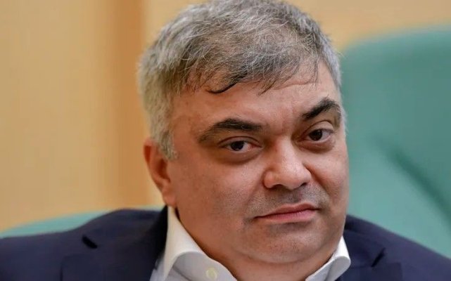 Directorul adjunct al ASSMB și managerul Spitalului Colentina, reținuți de DNA