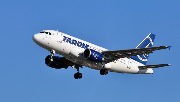 TAROM ar putea acţiona în instanţă pasagerul care s-a automutilat în timpul zborului Bruxelles - Otopeni