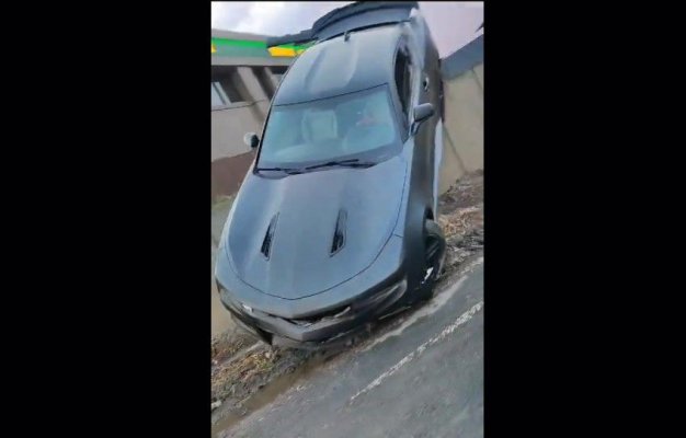 Dosar penal pentru șoferul care s-a suit beat la volan și a provocat un accident rutier pe DN 2A. Video