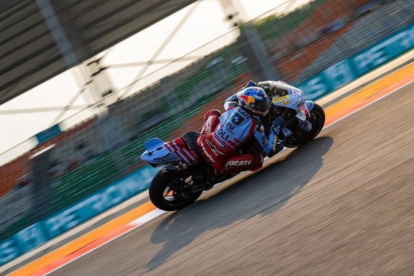 MotoGP: Spaniolul Alex Marquez a căzut în calificări şi ratează Marele Premiu al Indiei
